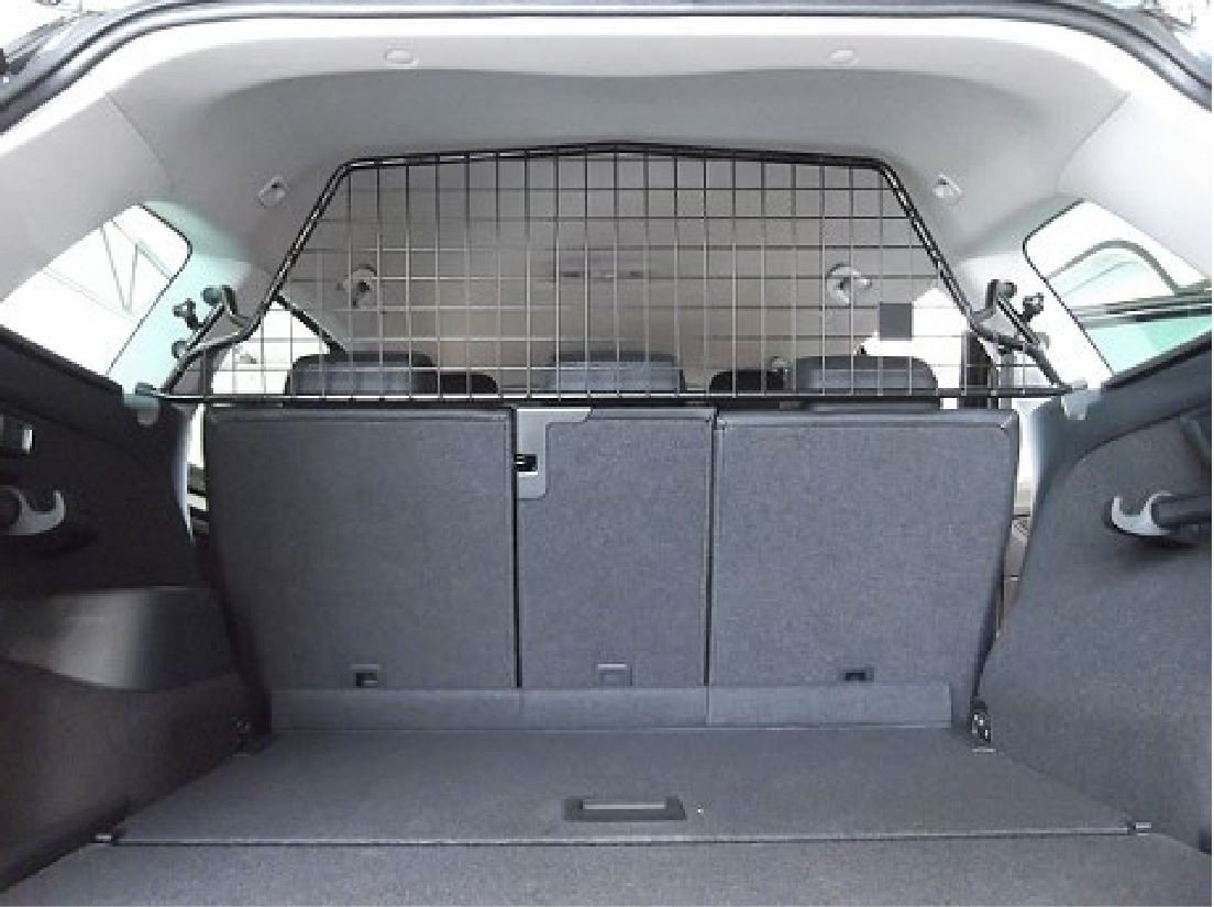 Hundegitter Skoda Kodiaq – KI-bearbeitet