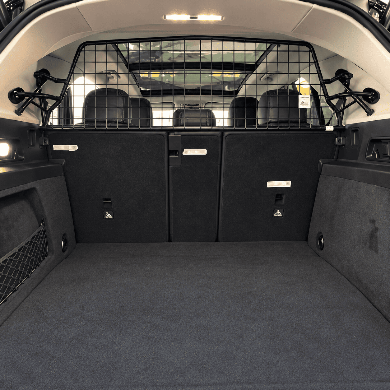 Hundegitter Mercedes GLE V167 – KI-bearbeitet