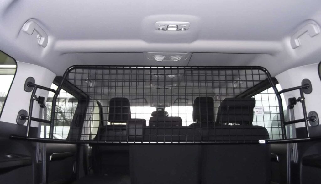 Kofferraum-Hundedecke Für Peugeot Traveller V I (2016-2025) - Wasserdicht & Pflegeleicht Mit Seitenschutz