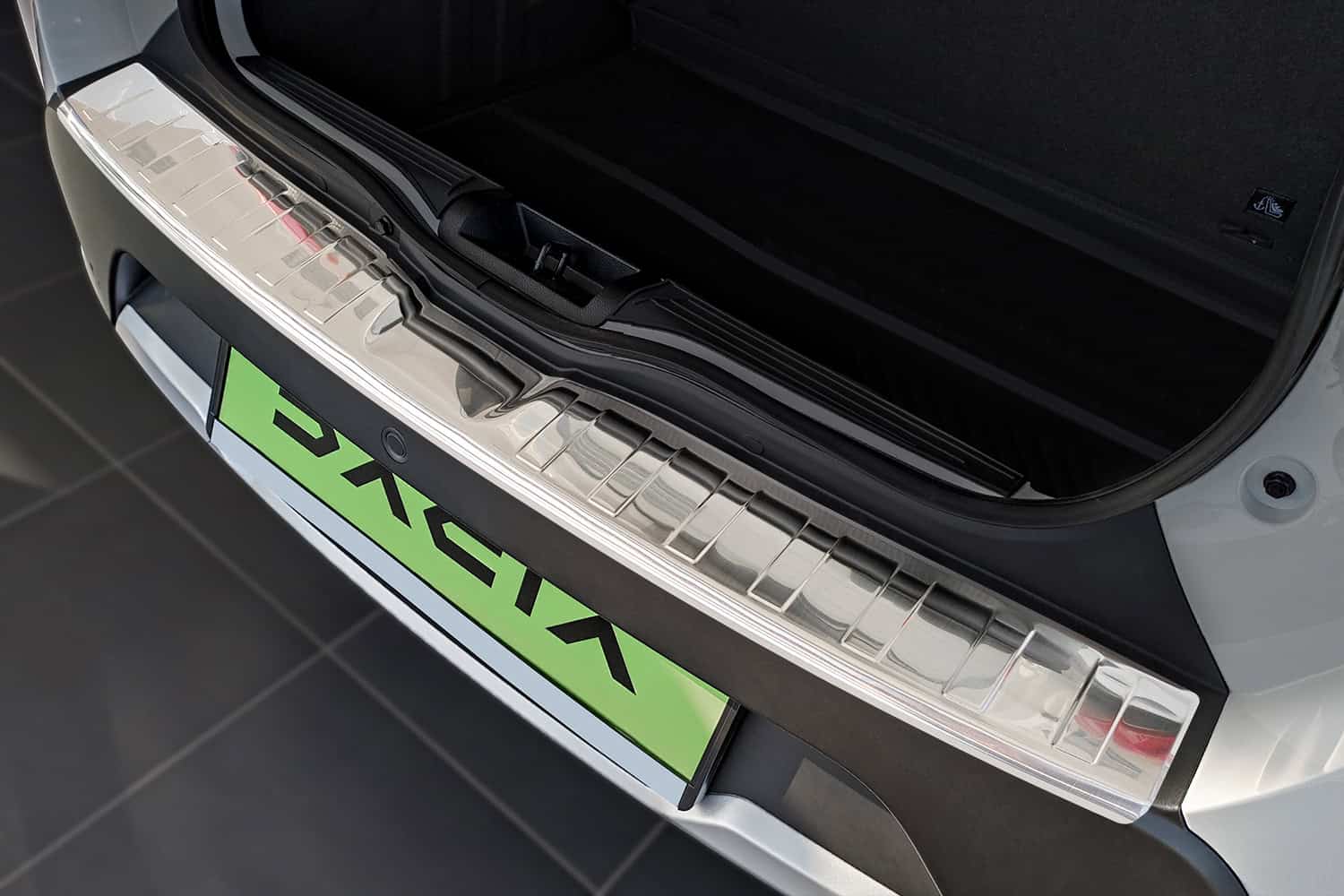 Kofferraummatte aus Gummi Proline Dacia Spring Hatchback seit 2021 (version  mit standard reserverad)