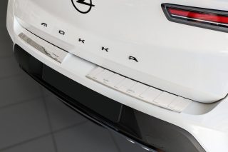 Für Opel Mokka B ab 2021- Ladekantenschutz MATT mit Abkantung