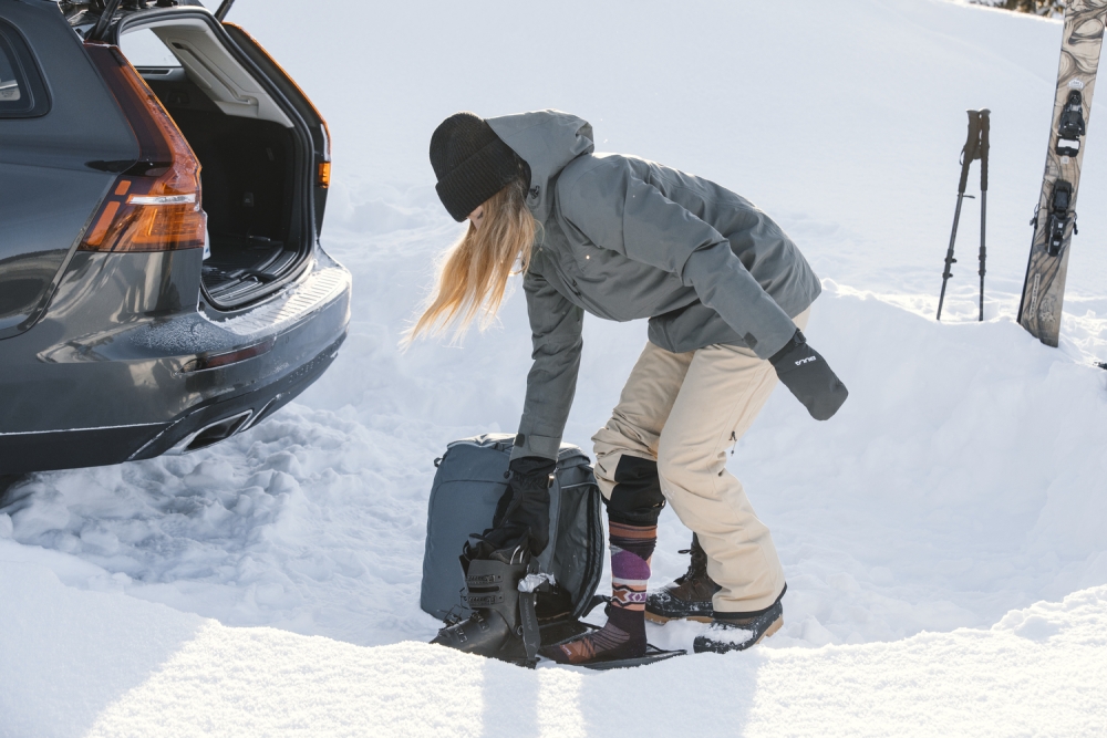 Eiskratzer mit Handschuh Schneeentferner Wasserdichter Handschuh gefüttert  von dickem Vlies für Auto Windschutzscheibe